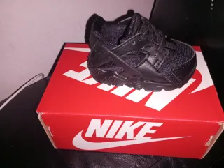 Nike Huarache Talla Bebé Sin Uso n 17