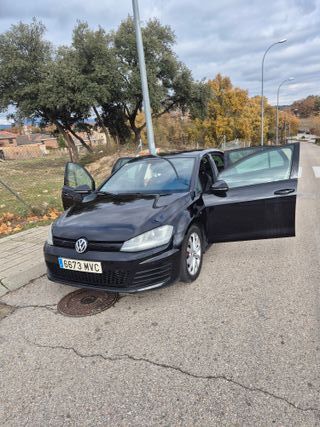 Volkswagen  Golf 7 GTD 2014