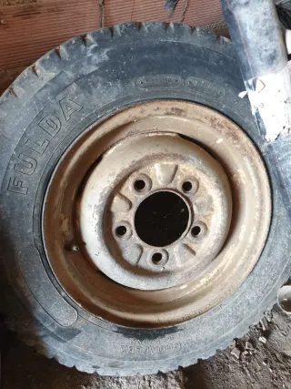 Ruedas Land Rover Santana y Defender