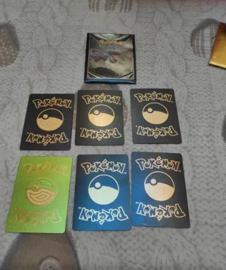 Carte Pokémon varie