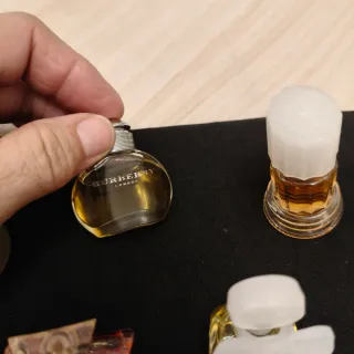 Lote  5Miniaturas Perfume