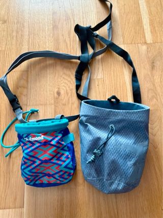 Dos magneseras Simond