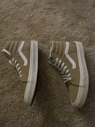 Zapatillas Vans Caña Alta Mujer Beige