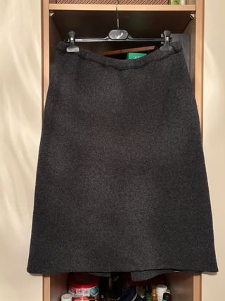 Gonna grigia al ginocchio con spacco dietro tg 56