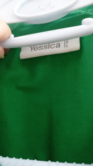 Blusa verde manga corta