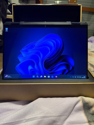 HP Envy x360 14” convertibile – i7 Ultra AI