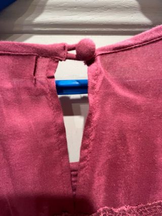 Blusa Zendra mujer con volante y encaje