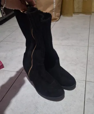 Stivaletti neri donna con tacco