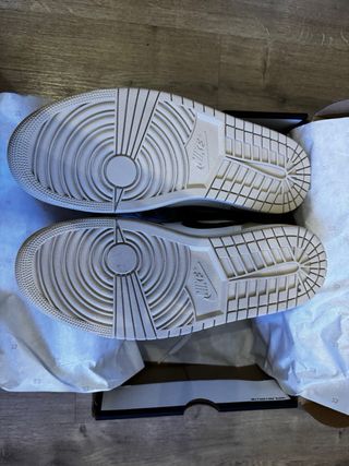 Nike Air Jordan 1 Mid Talla 45.5