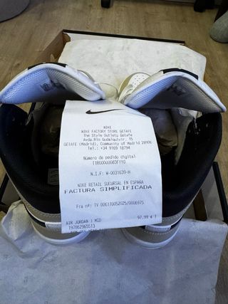 Nike Air Jordan 1 Mid Talla 45.5