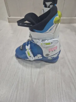 Sci e scarponi per bambini