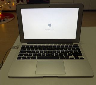 MacBook Air 11” (2012) Plata