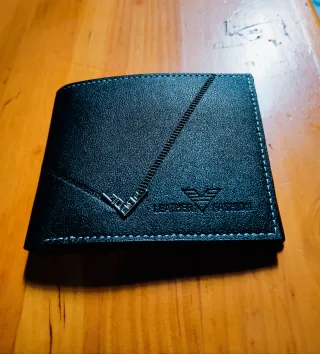 Lote Moda Hombre: Reloj, Cartera y Gafas