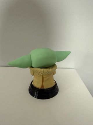 Funko Pop Star Wars Yoda Comiendo