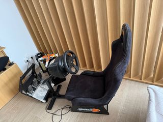 Playseat sin VOLANTE, solo la base.