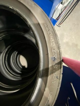 2 Neumáticos Kumho 225/40 R18