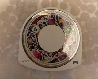 Console PSP nera + 3 giochi in perfette condizioni