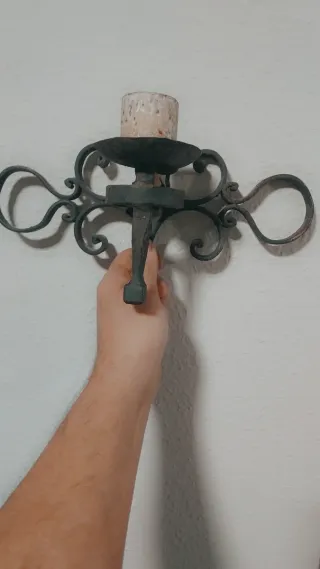 Aplique de forja , solo pintar y poner bombilla im