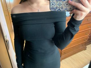 Vestido Mango negro off shoulder