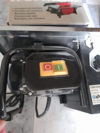 Cortadora Eléctrica de Azulejos