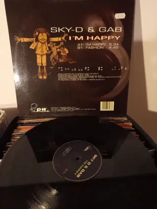 SKY-D & GAB I'M HAPPY