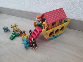 Puzzle Dora, dominó Caillou, Arca de Noé.