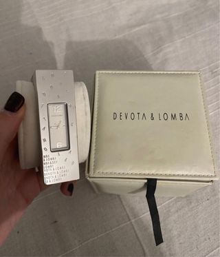 Reloj Devota & Lomba Diseño Cuadrado Plata