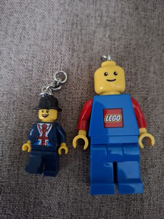 Lego 2 llaveros minifiguras