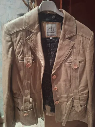 Chaqueta de piel Corty Bennett beige