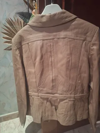 Chaqueta de piel Corty Bennett beige