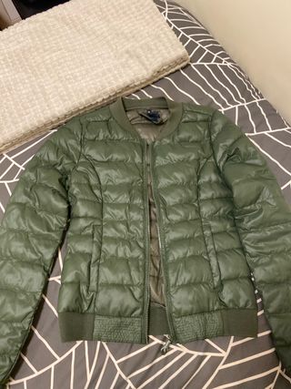 Chaqueta acolchada verde