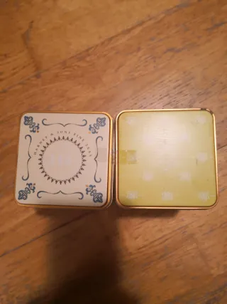 Lote 2 latas té Harney & Sons