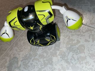 2 Robots de Juguete con Control Remoto