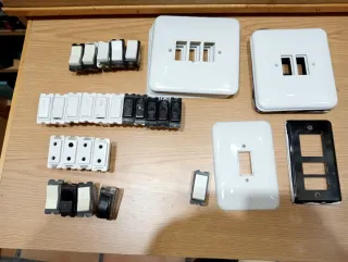 Mecanismos y tapas de interruptor