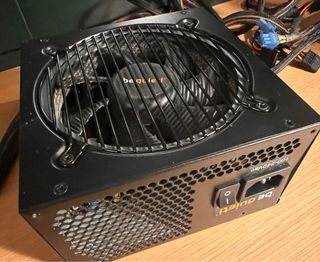 conjunto de componentes para ordenador.