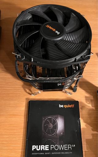 conjunto de componentes para ordenador.