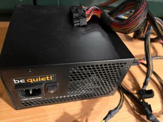 conjunto de componentes para ordenador.