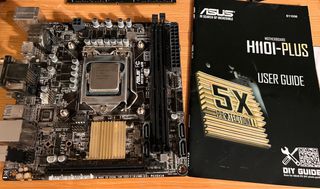 conjunto de componentes para ordenador.