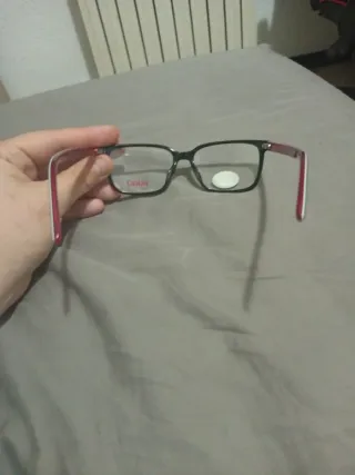 Gafas Hugo Boss Negras y Rojas