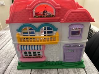 Casa de muñecas plegable con accesorios