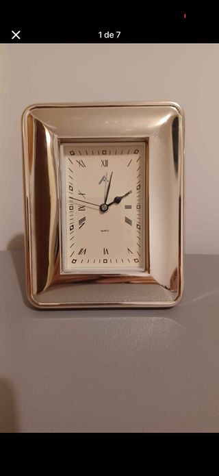 Reloj de mesa vintage