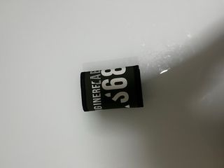 Cartera verde con diseño ENGINEERED LAB