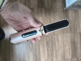 Peine Alisador Eléctrico Portátil