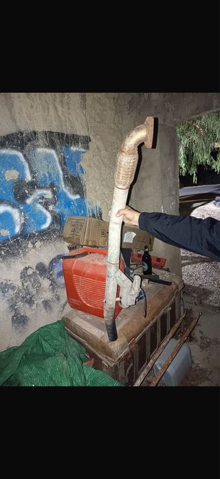 Tubo de escape coche