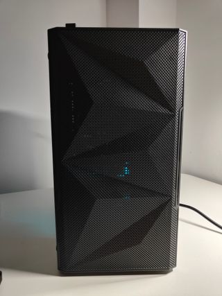 PC Gaming: Ryzen 5 1600AF, RX 5700 XT, 32GB Ram