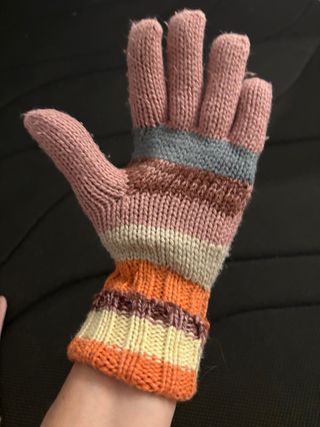 Guantes de lana coloridos