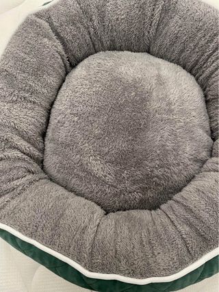 Cuccia per animali, come nuova, misure in foto