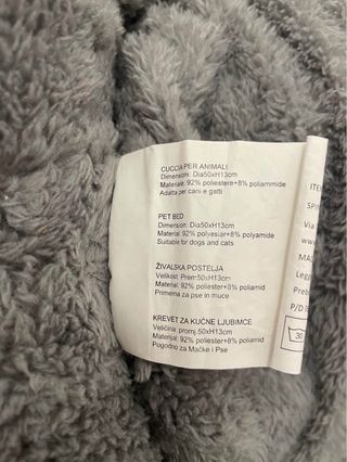 Cuccia per animali, come nuova, misure in foto