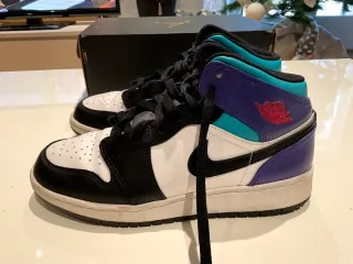 Zapatillas Nike Air Jordan 1 Mid Talla 38.5