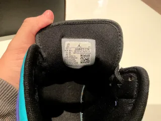 Zapatillas Nike Air Jordan 1 Mid Talla 38.5